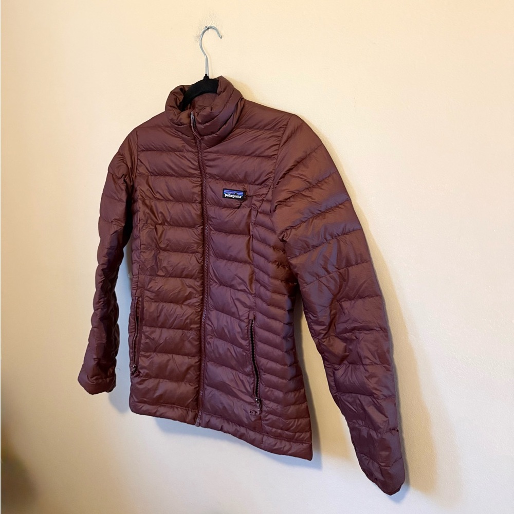 Patagonia Down Jacket - Burgundy